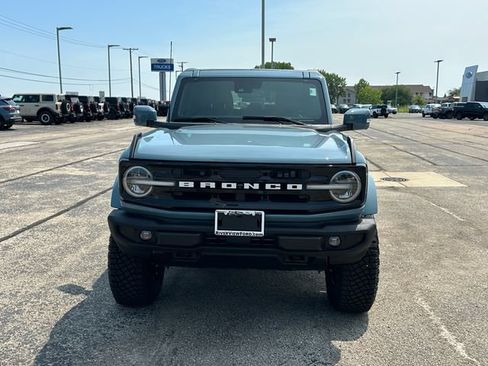 Used 2022 Ford Bronco Outer Banks AWD/4WD image 2