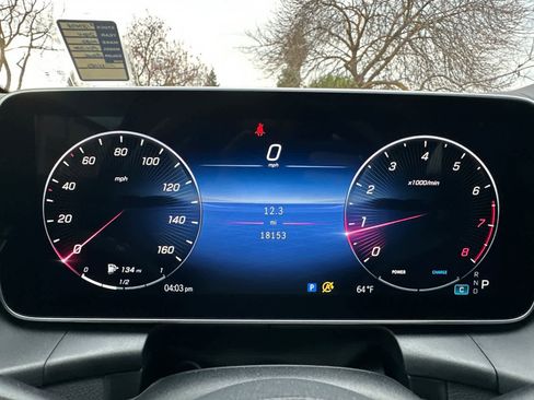 Certified 2024 Mercedes-Benz GLC 300 GLC 300 image 23