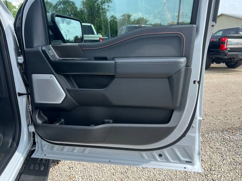 Used 2025 Ford F150 Raptor AWD/4WD image 22