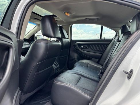 Used 2011 Ford Taurus SEL w/ 202A Rapid Spec Order Code FWD image 12