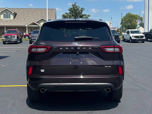 Used 2023 Ford Escape ST-Line w/ Tech Pack #1 AWD/4WD image 6