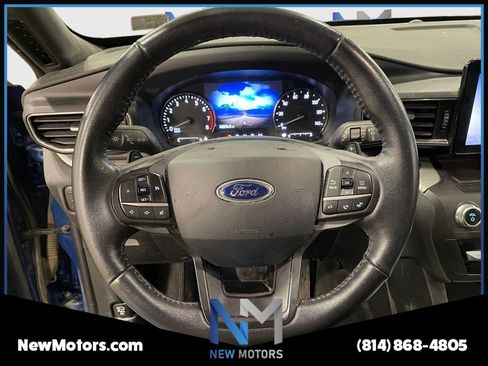 Used 2020 Ford Explorer XLT w/ Equipment Group 202A image 12