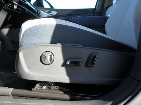 New 2025 Volkswagen ID.4 Pro S image 8