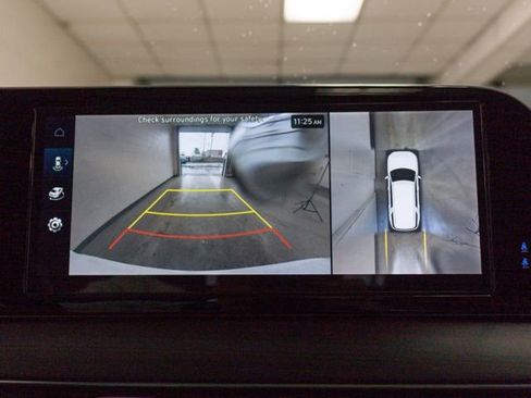 Used 2025 Hyundai Palisade Calligraphy image 18