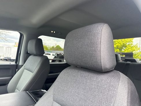 Used 2025 Ford F150 Lightning XLT AWD/4WD image 28
