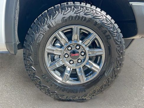 New 2026 GMC Sierra 1500 AT4X image 19