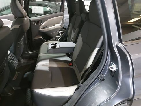 Used 2025 Subaru Forester Limited w/ Popular Package #1 AWD/4WD image 15