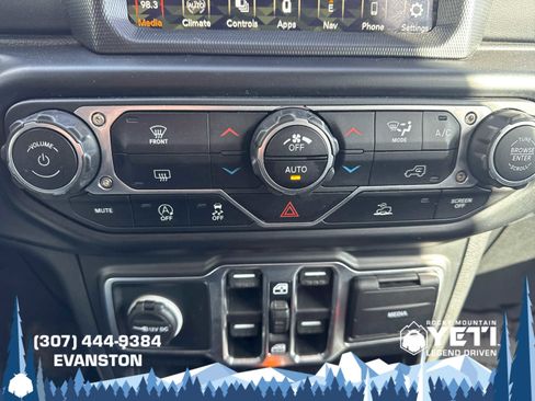 Used 2022 Jeep Gladiator Overland w/ Popular Equipment Package image 30