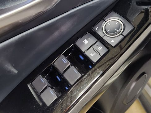 Used 2022 Lexus IS 300 w/ Comfort Package image 45