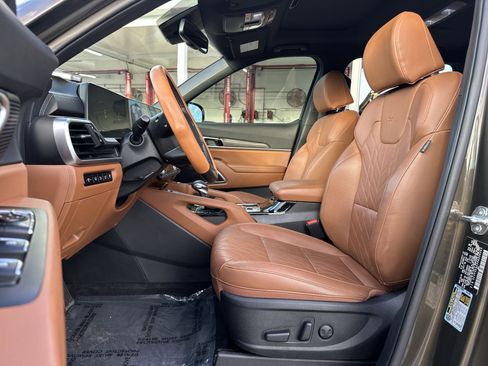 Used 2024 Kia Telluride EX X-Line AWD/4WD image 13