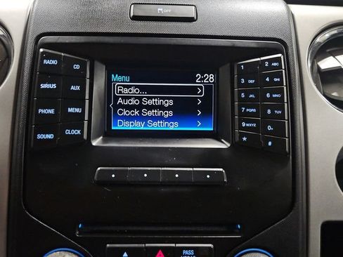 Used 2014 Ford F150 XLT w/ XLT Convenience Package AWD/4WD image 21