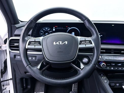 Certified 2025 Kia Telluride SX X-Line AWD/4WD image 38