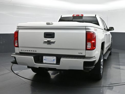 Used 2017 Chevrolet Silverado 1500 LTZ Z71 w/ LTZ Plus Package image 6
