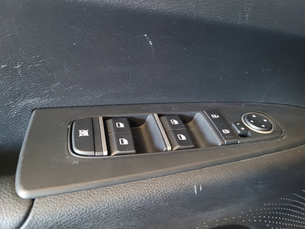 Used 2024 Kia Forte LXS w/ LXS Technology Package FWD image 27
