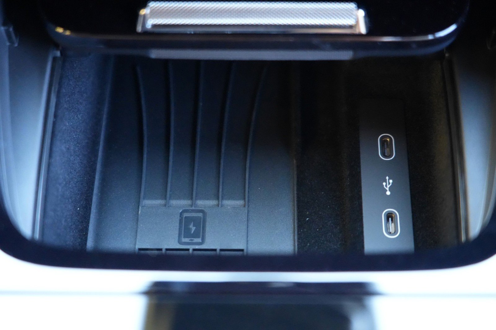 Used 2026 Porsche Cayenne AWD/4WD image 32