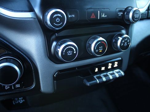 Used 2022 RAM 1500 Lone Star image 30