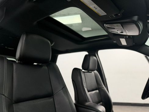 Used 2021 Dodge Durango GT w/ Blacktop Package AWD/4WD image 35
