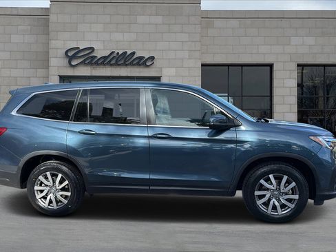 Used 2021 Honda Pilot EX image 2