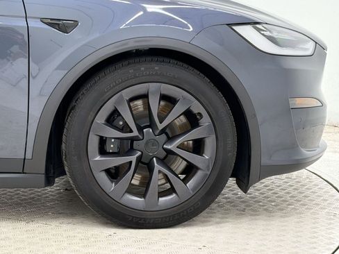 Used 2023 Tesla Model X AWD/4WD image 12