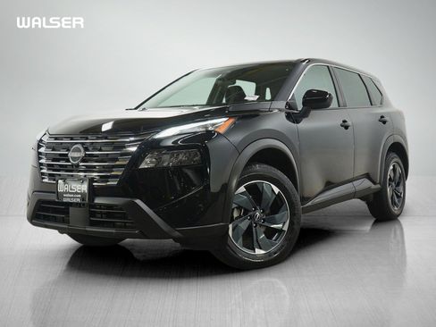 Used 2025 Nissan Rogue SV AWD/4WD image 1