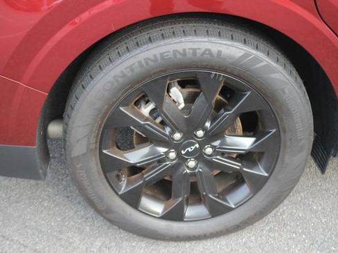Used 2024 Kia Carnival SX Prestige FWD image 40
