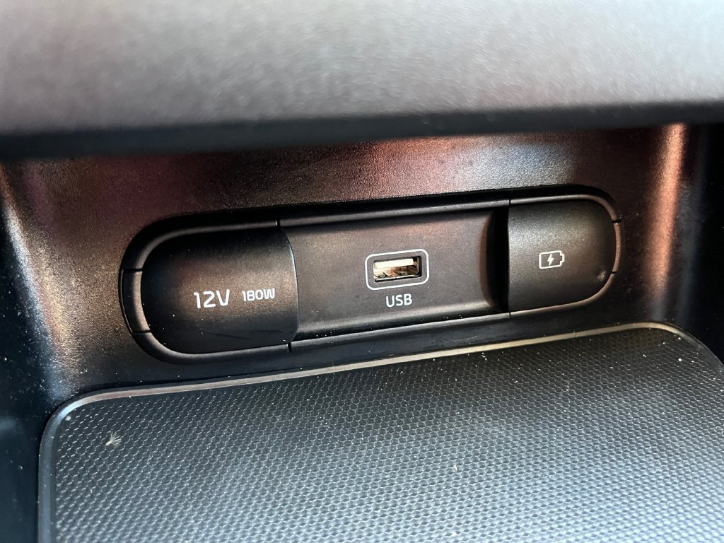Used 2024 Kia Forte LXS FWD image 19