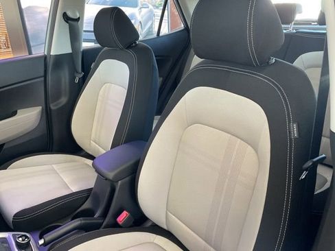 New 2026 Hyundai Venue SEL image 5