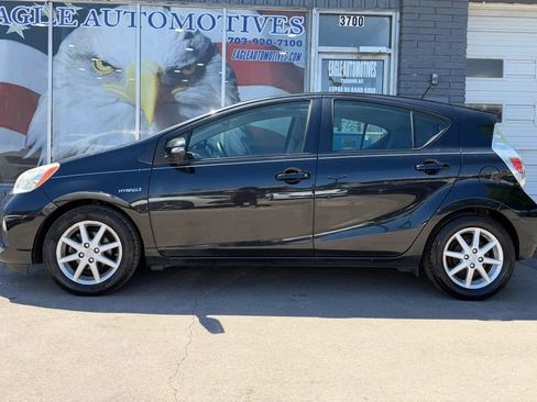 Used 2013 Toyota Prius C Four FWD image 6