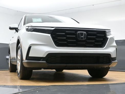 Used 2024 Honda CR-V LX image 29