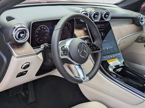 Certified 2026 Mercedes-Benz GLC 300 image 3