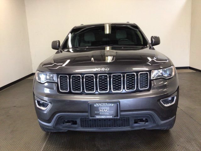 Used 2019 Jeep Grand Cherokee Laredo AWD/4WD image 2