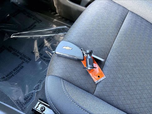 Used 2023 Chevrolet Silverado 1500 Custom image 10