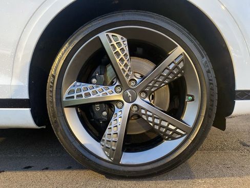 Used 2024 Genesis GV70 2.5T Sport Prestige w/ Sport Prestige Package image 37