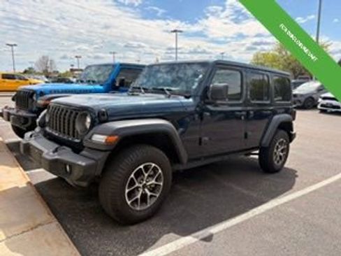 Used 2025 Jeep Wrangler Unlimited Sport AWD/4WD image 1