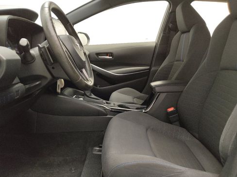 Used 2020 Toyota Corolla SE FWD image 17