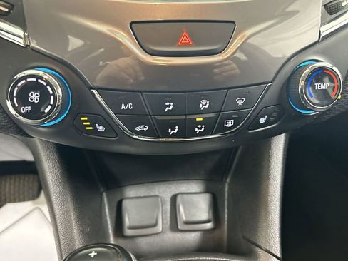 Used 2016 Chevrolet Cruze LT w/ Convenience Package FWD image 16