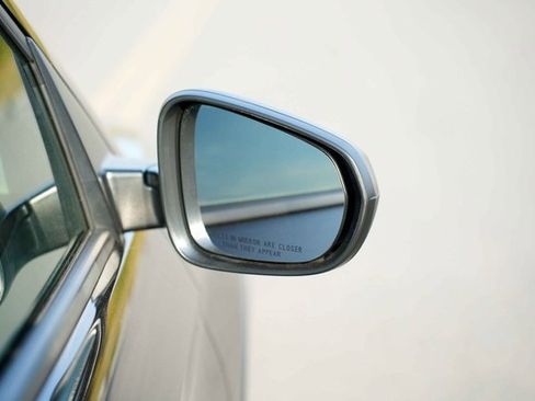 Used 2025 Chevrolet TrailBlazer LS w/ LS Convenience Package image 14