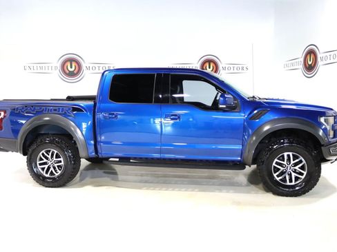 Used 2018 Ford F150 Raptor w/ Equipment Group 802A Luxury AWD/4WD image 5
