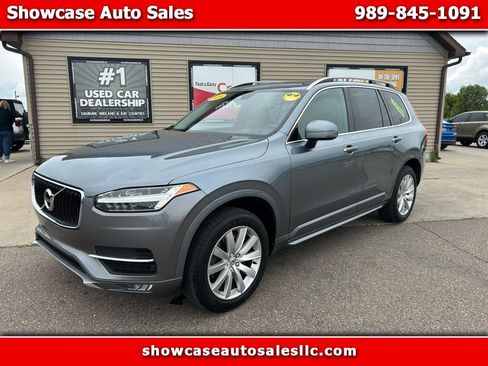 Used 2018 Volvo XC90 T5 Momentum AWD/4WD image 1