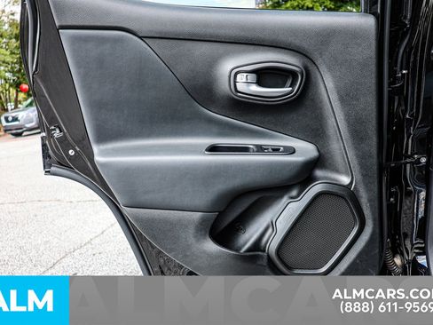 Used 2023 Jeep Renegade Trailhawk image 50