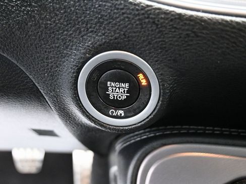 Used 2023 Dodge Challenger R/T image 21