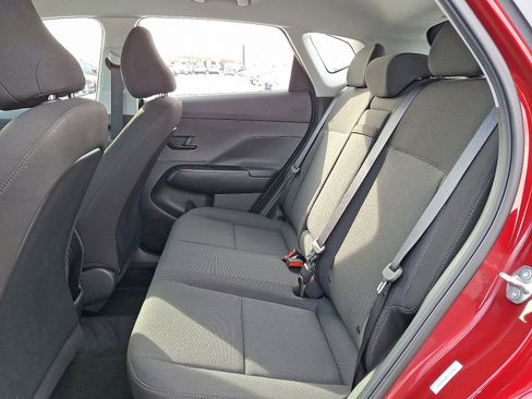 Certified 2025 Hyundai Kona SE image 10