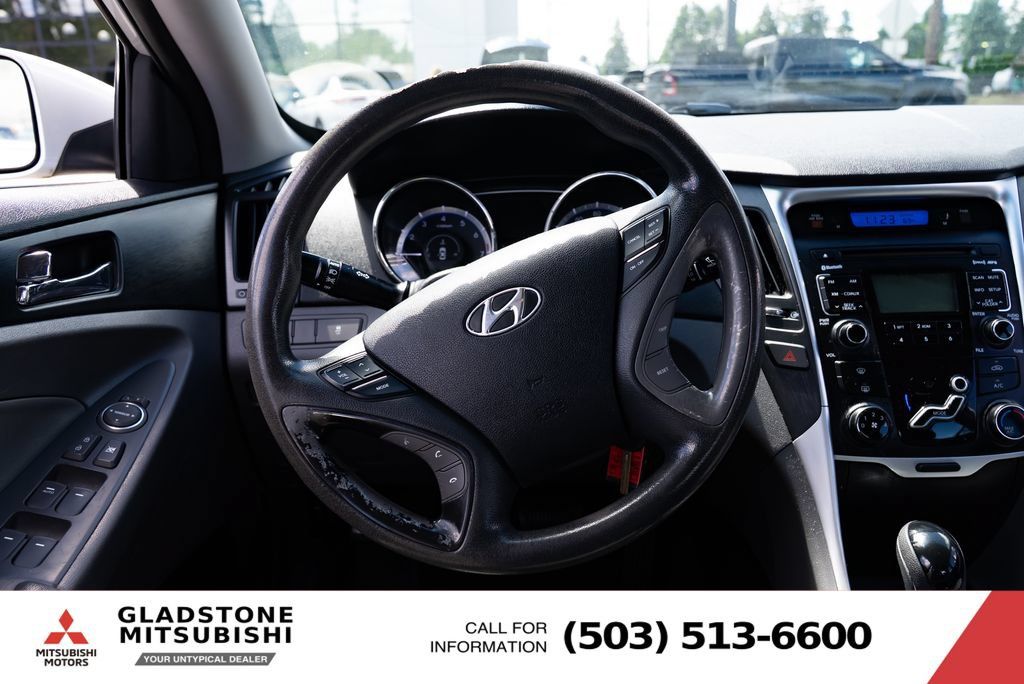 Used 2011 Hyundai Sonata GLS w/ Popular Equipment Pkg 2 FWD image 11