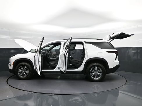New 2026 Chevrolet Traverse LT image 47