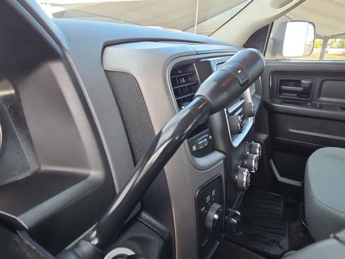 Used 2015 RAM 2500 Tradesman w/ Chrome Appearance Group AWD/4WD image 20