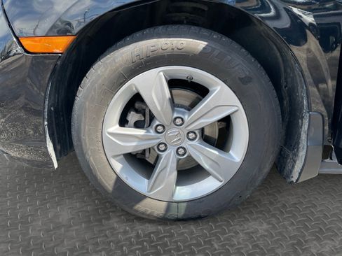 Used 2018 Honda Odyssey EX-L image 38