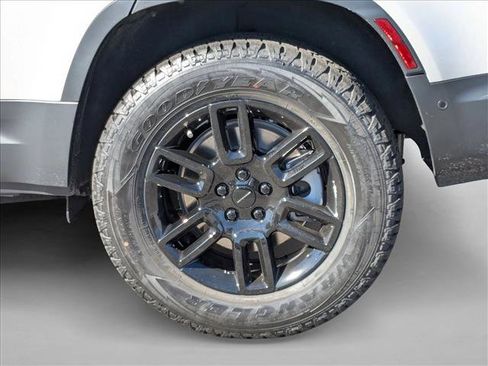 New 2026 Land Rover Defender 130 S image 10