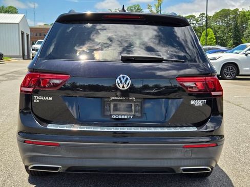 Used 2019 Volkswagen Tiguan SE FWD image 4