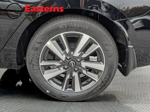 New 2025 Nissan Versa SV w/ Trunk Package image 9