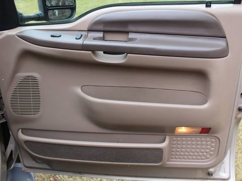 Used 1999 Ford F350 Lariat image 33